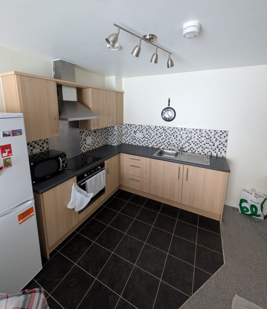 Stylish Homes 4 You UK kitchen renovation services kitchen building tiles services stylishhomes4you.com We are working and providing services on Manchester,Preston, Liverpool, Southport, Wigan, Warrington, Sheffield, North West, North Wales, and parts of the Midlands.